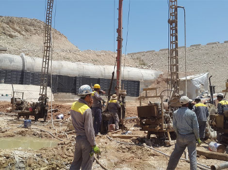 شرکت خاک و سنگ