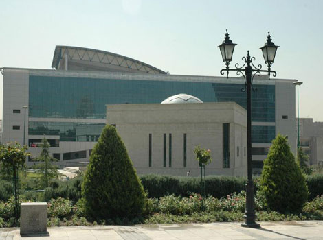 شرکت ساختمانی پارتانا