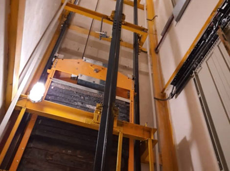 هرو آسانبر ملل